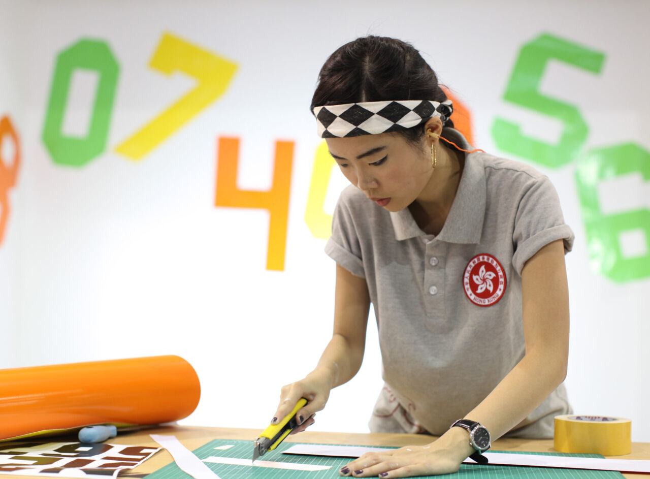 珍珠如此竞争WorldskillsS?oPaulo2015，在视觉商品中。