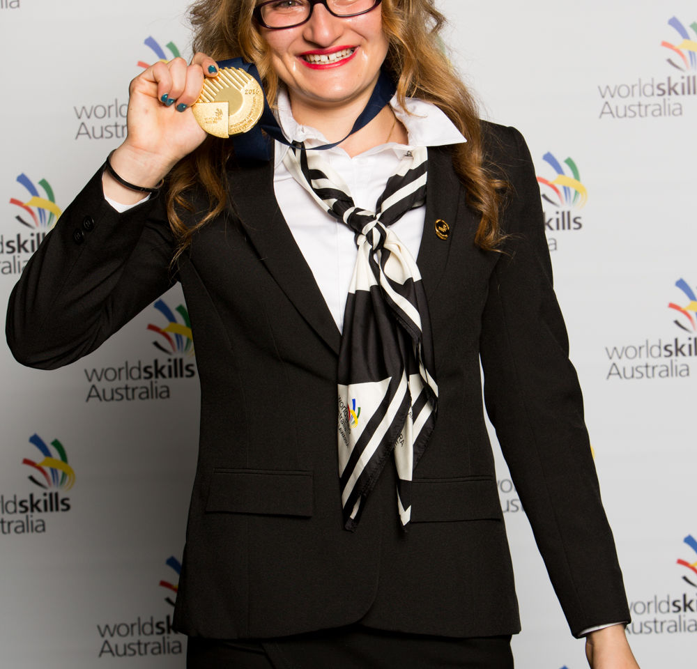 所有人的技能：重型车辆维护技术员Louise Azzopardi，澳大利亚